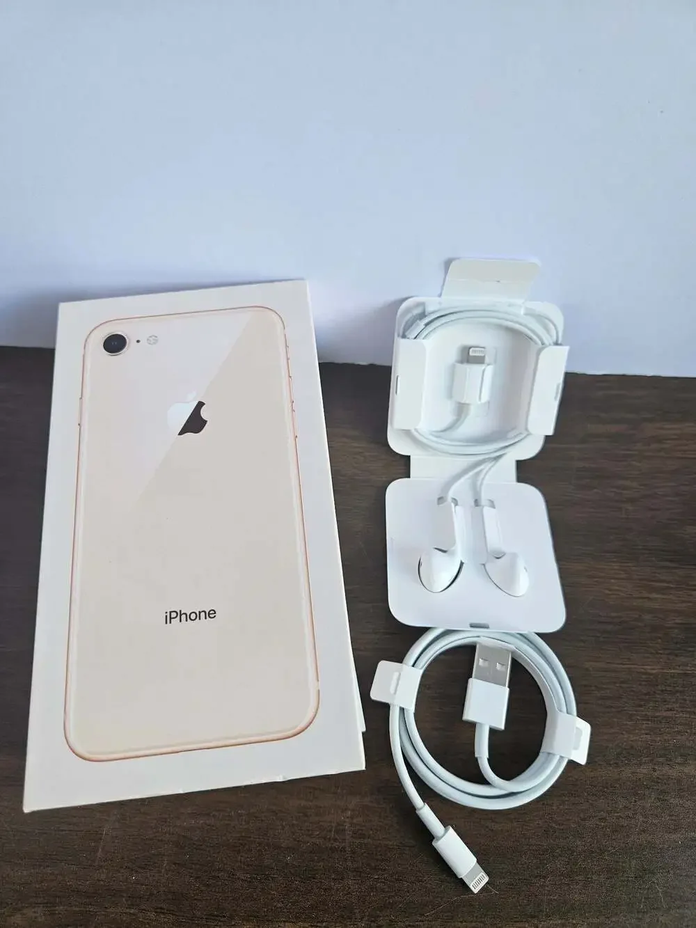 Apple EarPods with Lightning Connector